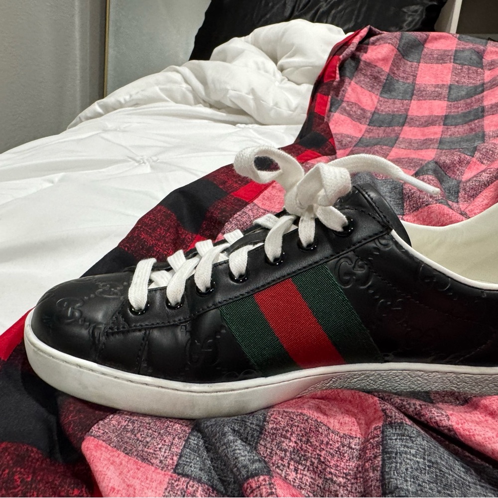 Gucci Classic Tennis Shoes - Men (Size 6.5) Authentic - Picture 6 of 11